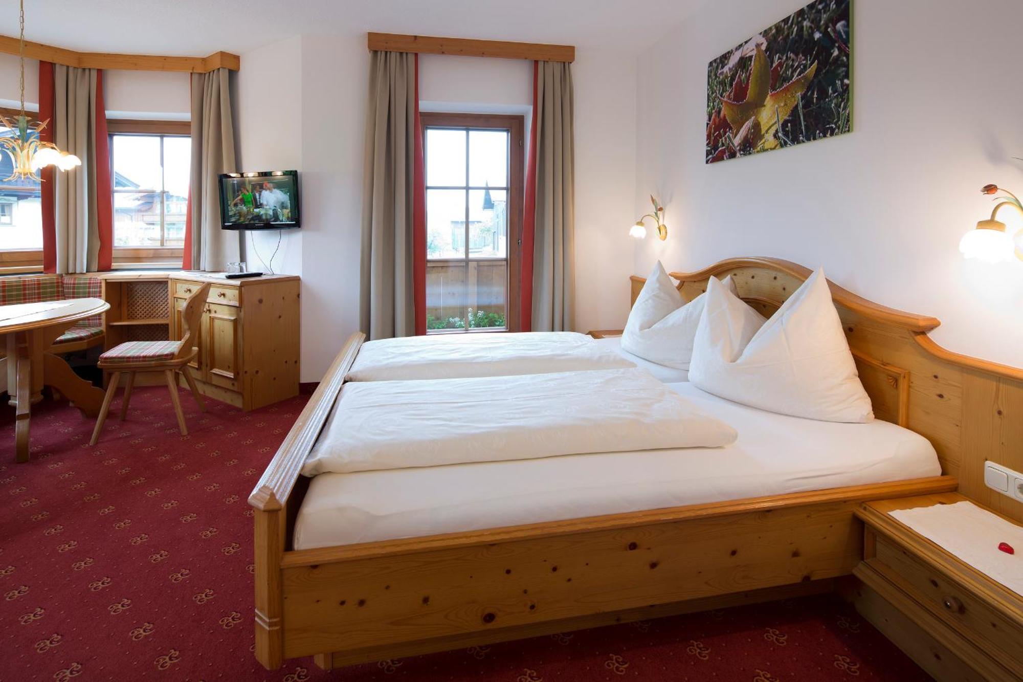 Gaestehaus Brantlhof Zimmer Und Ferienwohnungen In Going Am Wilden Kaiser ห้อง รูปภาพ