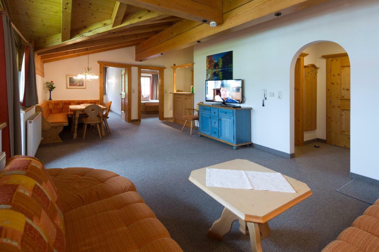 Gaestehaus Brantlhof Zimmer Und Ferienwohnungen In Going Am Wilden Kaiser ภายนอก รูปภาพ