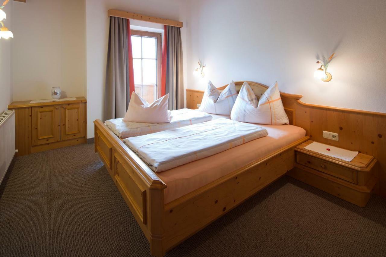 Gaestehaus Brantlhof Zimmer Und Ferienwohnungen In Going Am Wilden Kaiser ภายนอก รูปภาพ